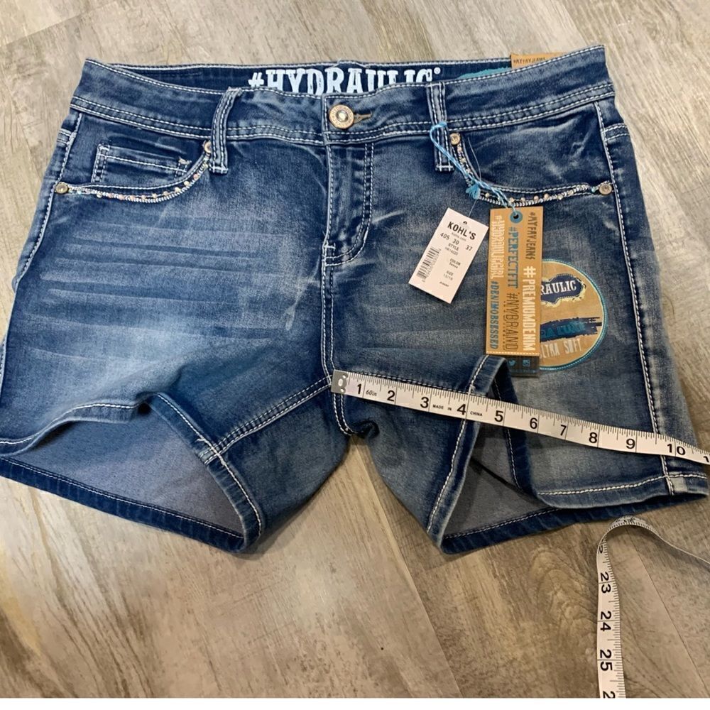NWT Hydraulic Daily low rise/ultra soft/stretchy distressed jean shorts - Picture 4 of 12
